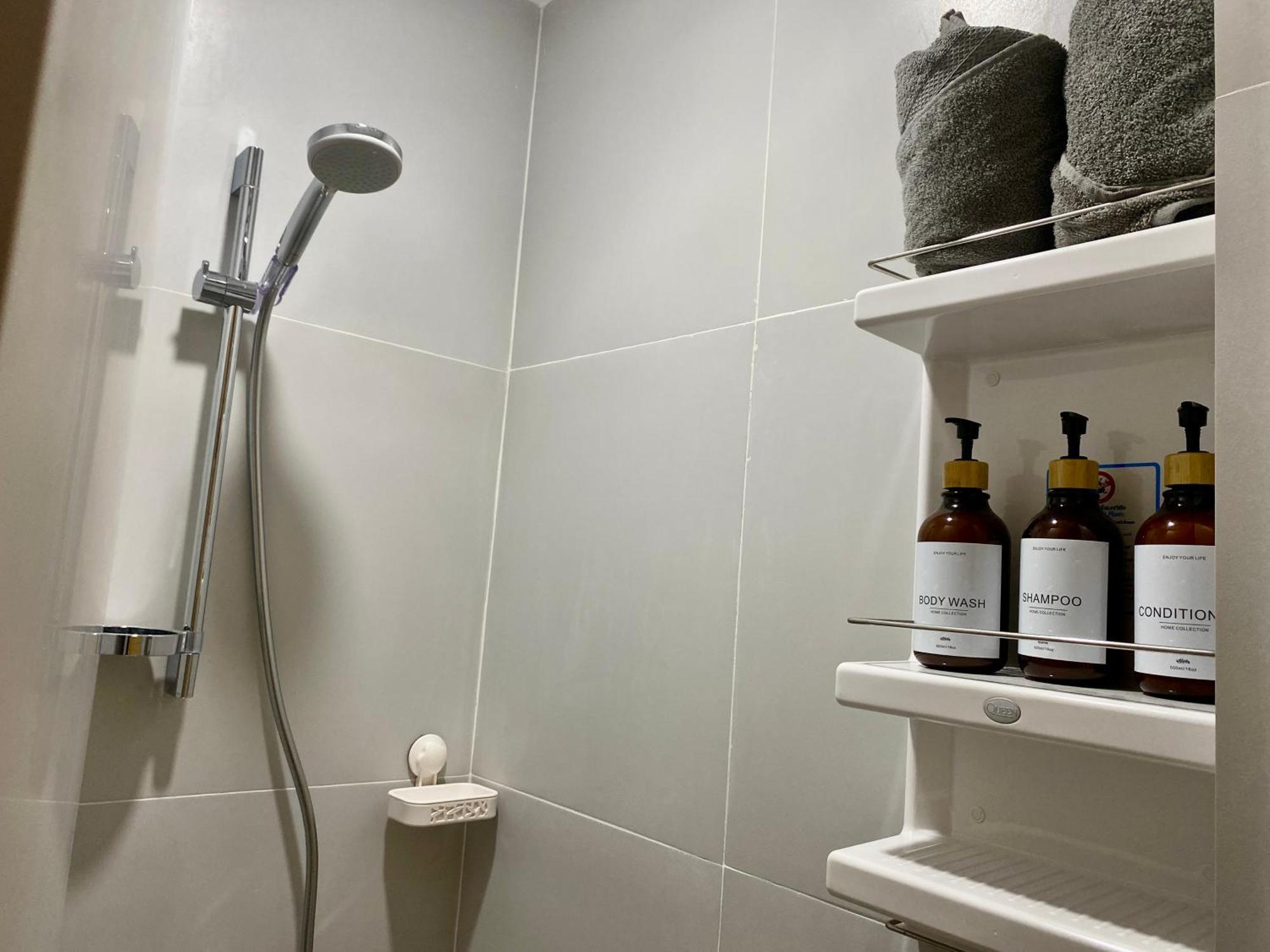 Gbf Premium Suite-Rm 207 Twin Hearts Residences 1 Roxas City Exteriör bild